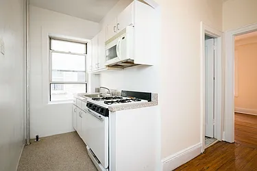 Rented by SCOUTBK.COM
