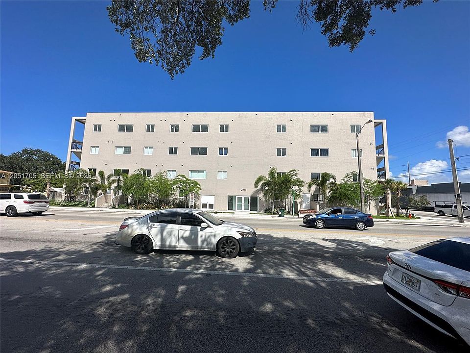 1st image of 2311 NW 22nd Ave #204