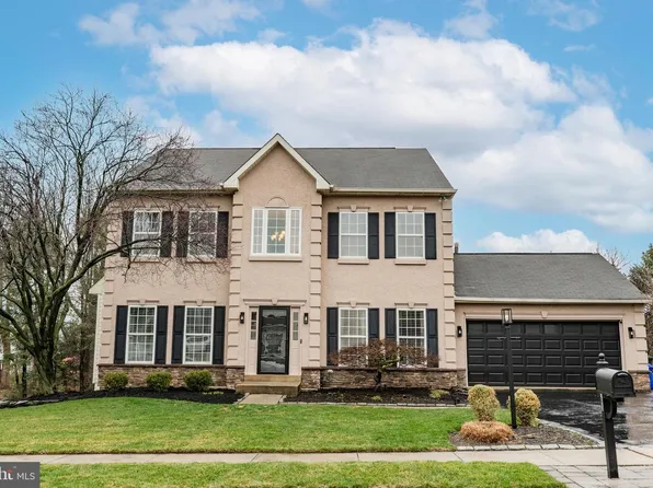105 Archbishop Dr, Conshohocken, PA 19428