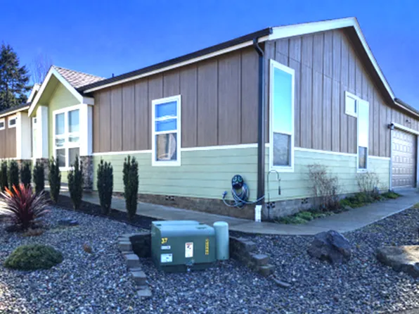 3303 Meadowbrook Ln SE, Lacey, WA 98503