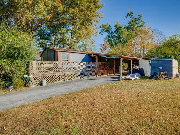 123 Starlight Dr, Elizabethton, TN 37643