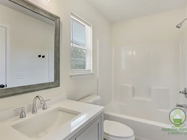 119 Lyman Lodge Rd — Photo 9