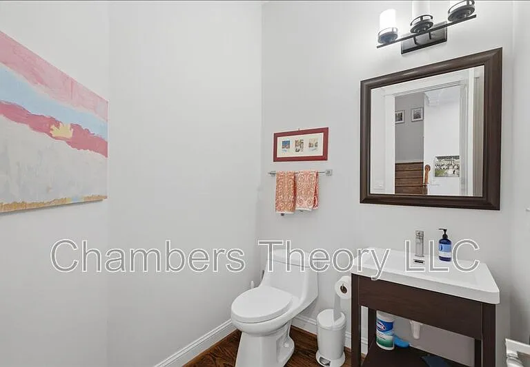 7010 Girard St — Photo 24