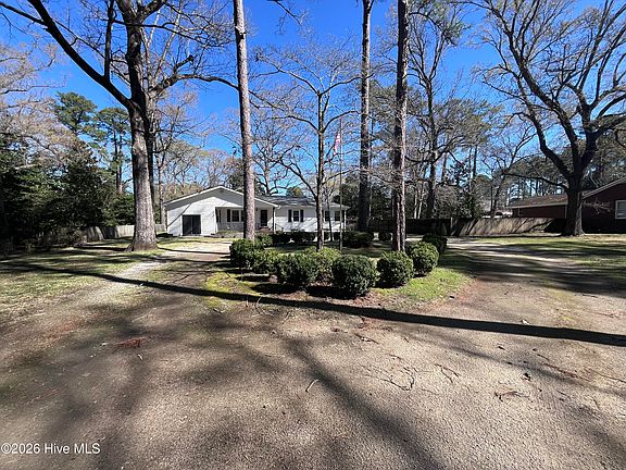 3rd image of 5312 Trent Woods Drive