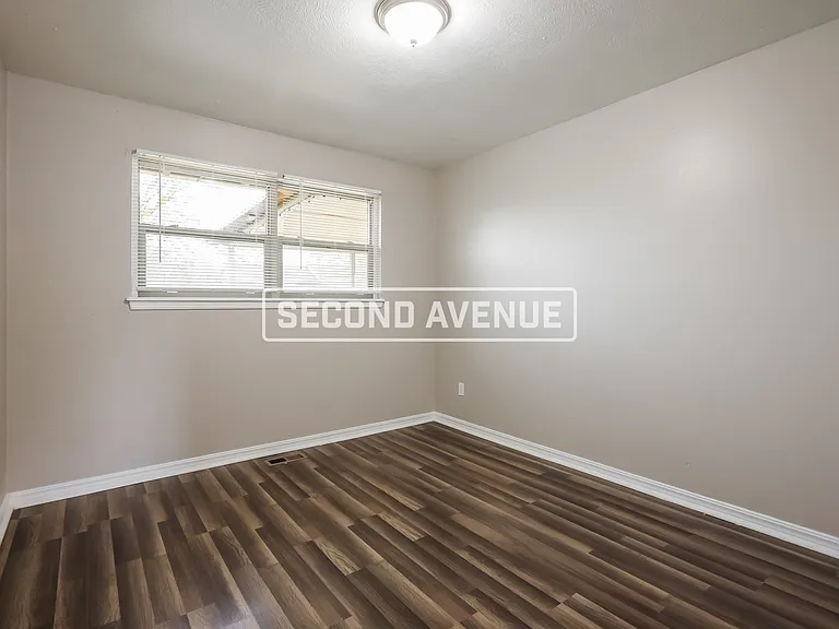 6328 N Hammond Ave — Photo 6