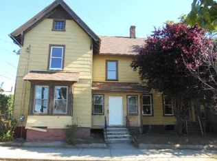 45 Harrison St, Pawtucket, RI 02860