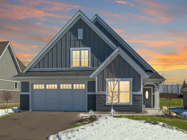 113 Lakeshore Cir, Waconia, MN 55387