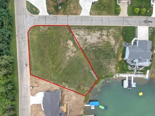 280 36th Ln, Hamilton, IN 46742