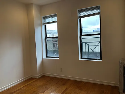 Rented by Friedman Roth Realty | media 15