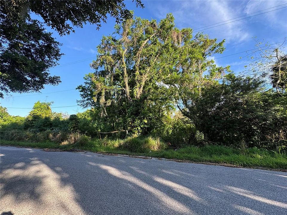 1st image of 4th St Lot 25