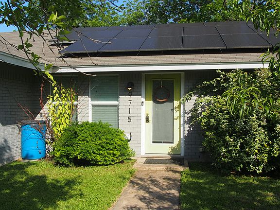 Front of house, front door view.