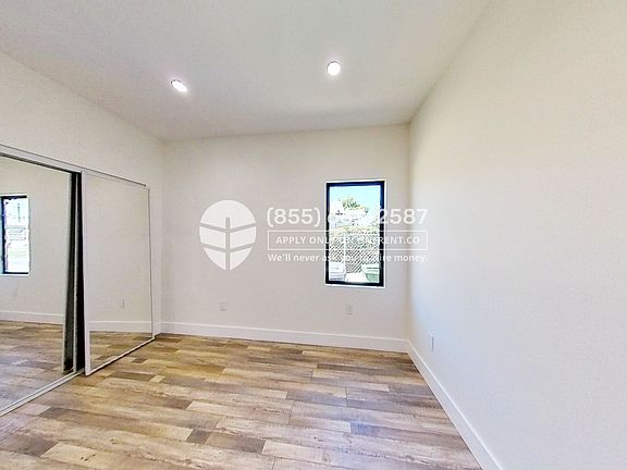 5th image of 3608 W 58th Pl