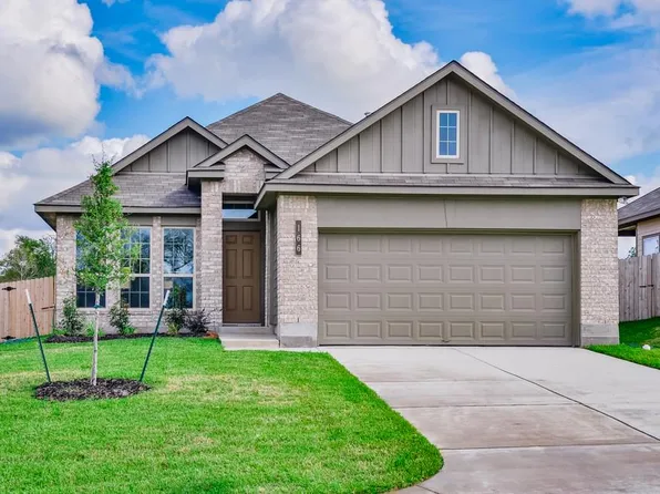 131 New Dawn Trl, Huntsville, TX 77320