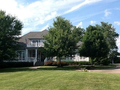 1st image of 2 Olde Village Ct