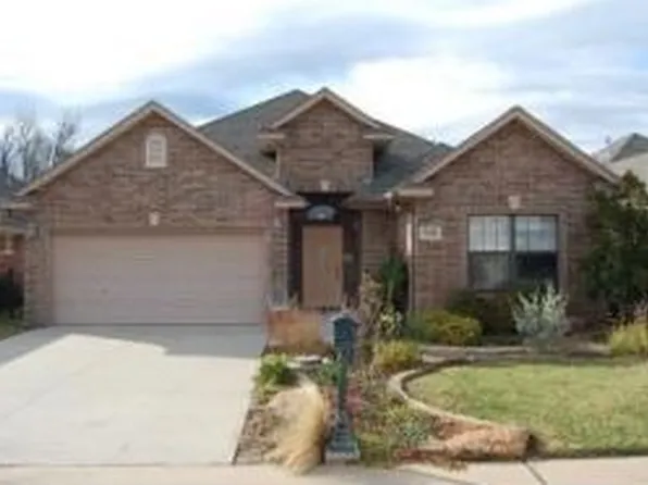 500 Windjammer St, Norman, OK 73072