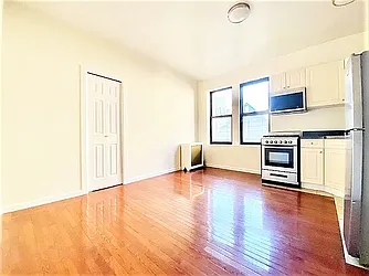 Rented by Brickview NYC Realty NYV LLC