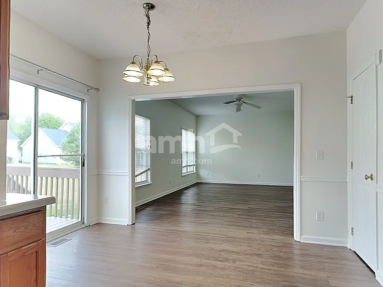 5805 Brookshadow Dr — Photo 4