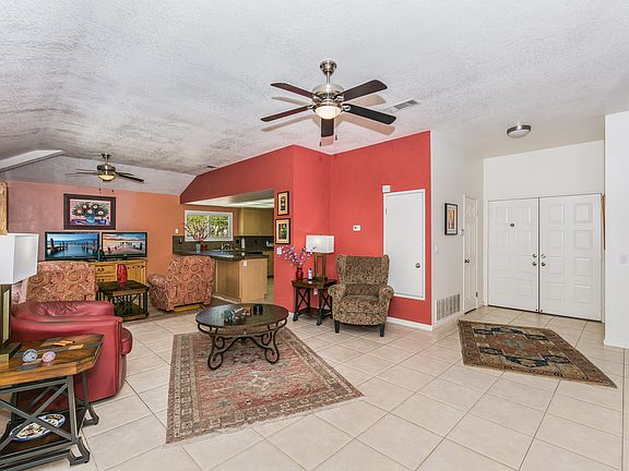 5th image of 2501 N Paseo De Anza