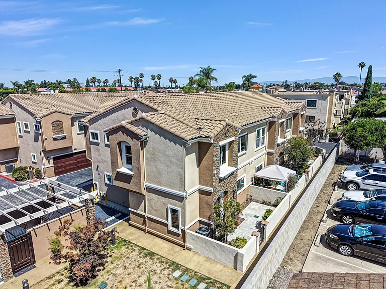 14095 Edwards St — Photo 31