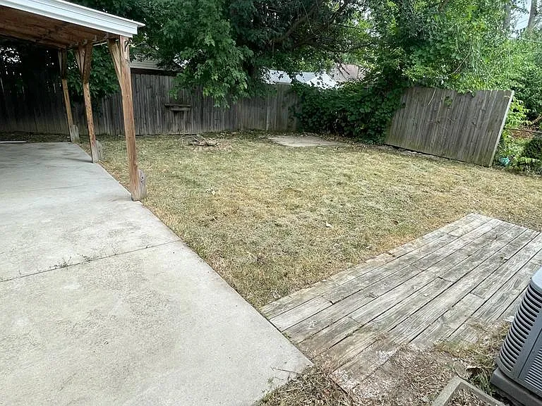 8821 Rackham St — Photo 10