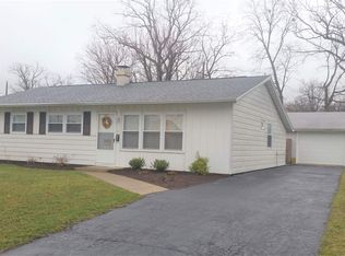 302 Corwin Ln, Fort Wayne, IN 46816