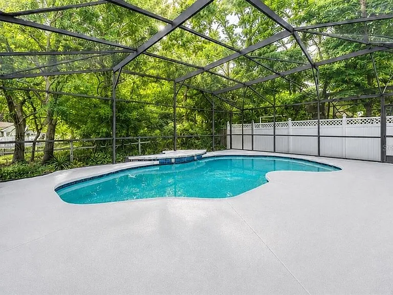 3013 Barrymore Ct — Photo 27
