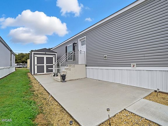 3rd image of 1643 W Breese Rd #73