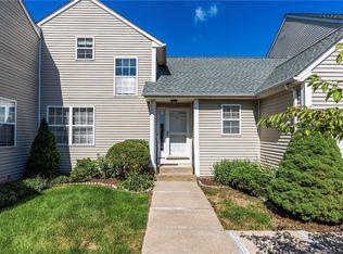 302 Gray Fox Ln UNIT 302, Rocky Hill, CT 06067