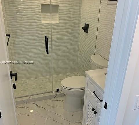 3rd image of 3200 Collins Ave APT 16