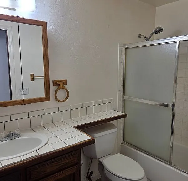 10722 W Berry Ave — Photo 9