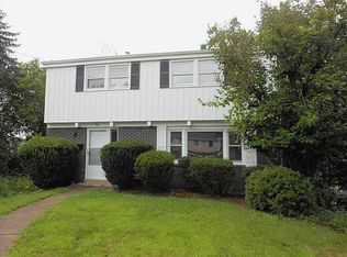 26 Black Oak Dr, Pittsburgh, PA