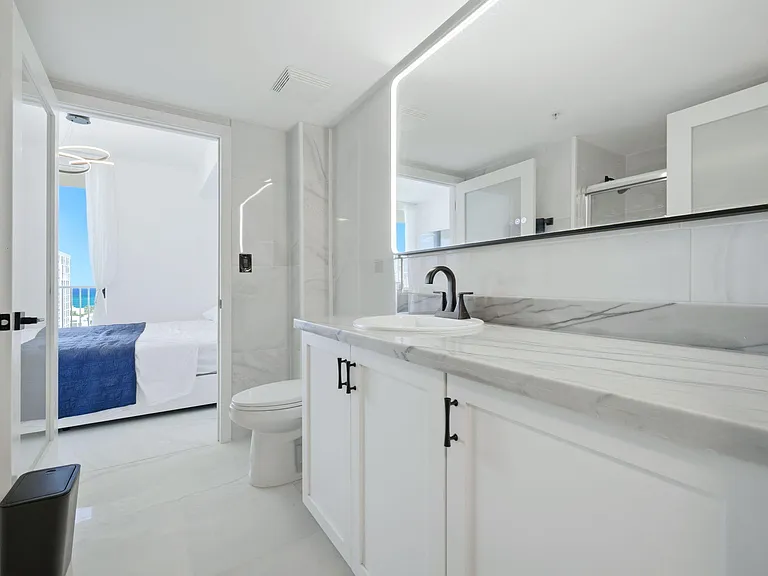 3020 NE 32nd Ave #1407 — Photo 16