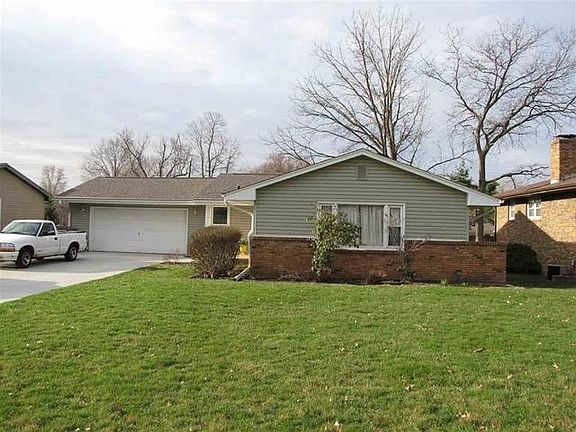 3rd image of 5961 Alma Dr