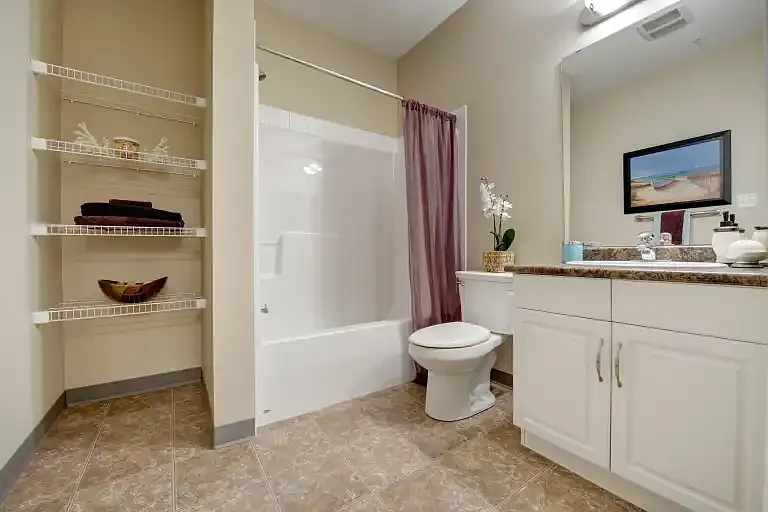 6082 Schonsee Way NW #1A — Photo 9