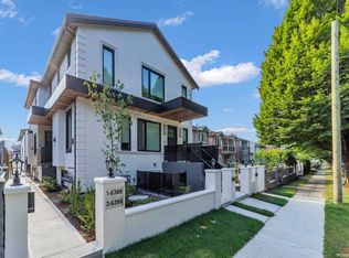 6388 Argyle St #1, Vancouver, BC V5P 3K3