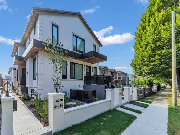 6388 Argyle St #1, Vancouver, BC V5P 3K3