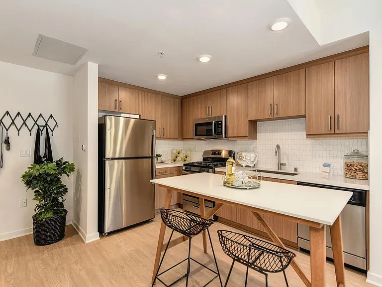 1446 Sunset Residences LLC — Photo 19
