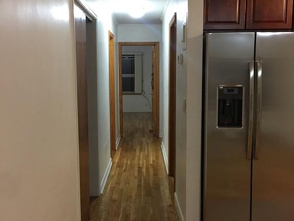 5th image of 5835 182nd St Fl 1ST