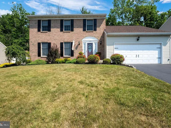 120 Constitution Ave, Reading, PA 19606
