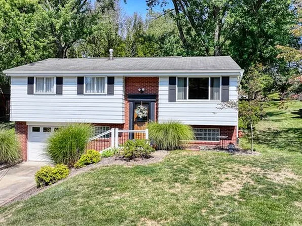 205 Shoreham Dr, Allison Park, PA 15101