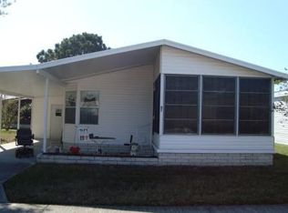 82 Pelican Dr N, Oldsmar, FL 34677