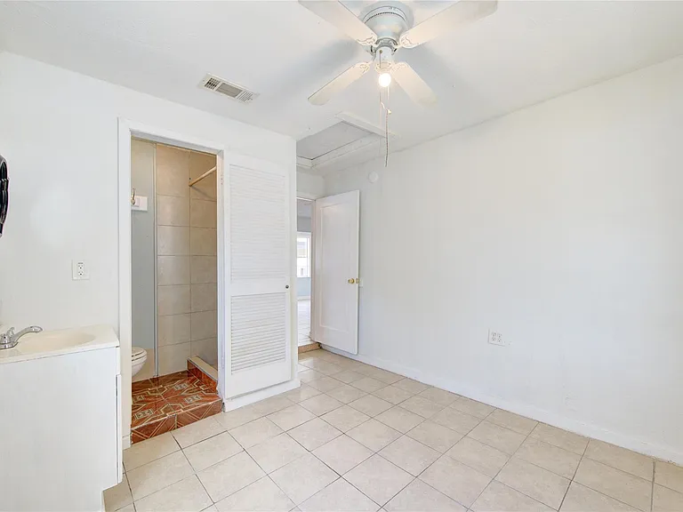 10717 Pillot St — Photo 14