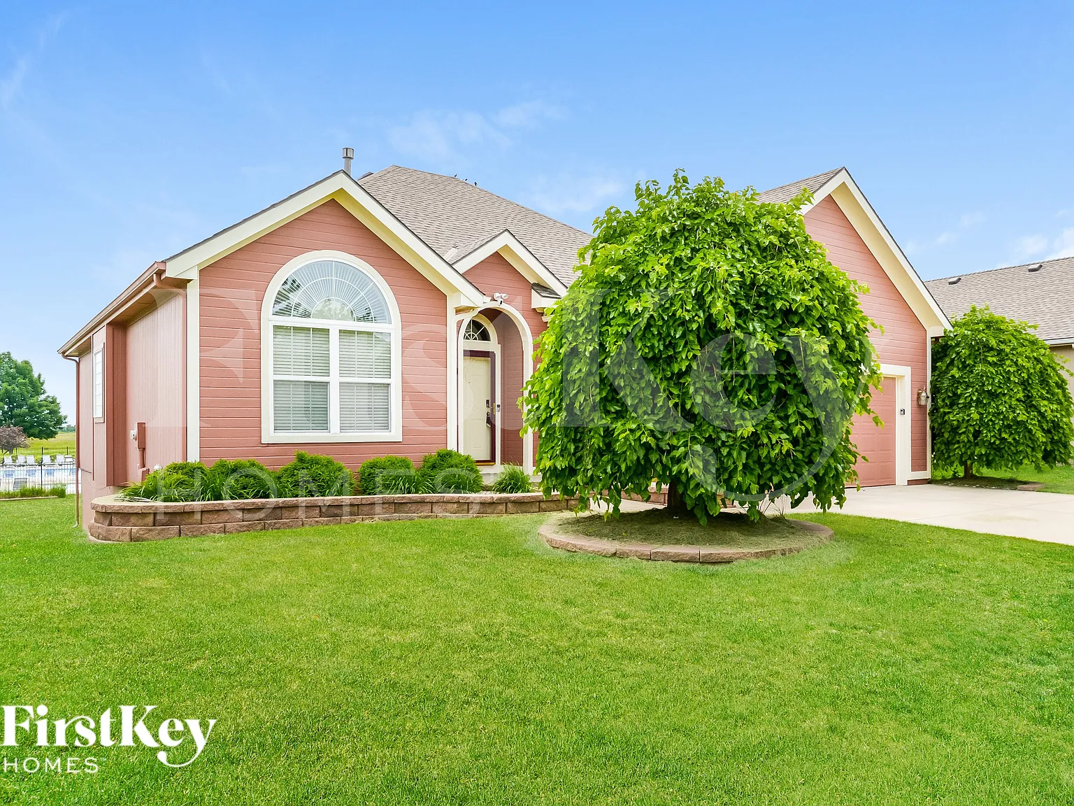 4 bed, 3.0 bath, 2679 sqft, $2,785 — Photo 2