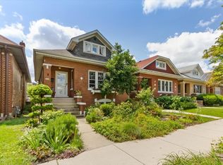 5505 W Henderson St, Chicago, IL 60641