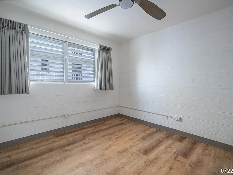 1654 Liholiho St — Photo 12