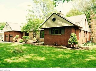 1801 Horseshoe Blvd, Westlake, OH 44145