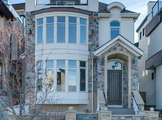 2035 N 29th Ave SW, Calgary, AB T2T 1N4