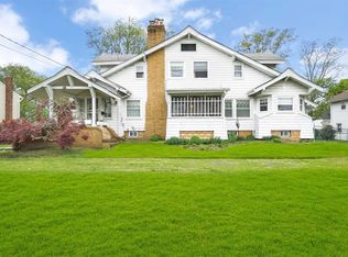 394 S Ocean Ave, Freeport, NY 11520