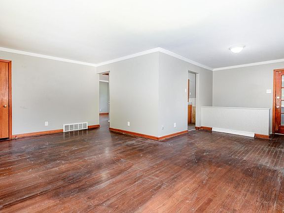 5th image of 308 Kirk Dr