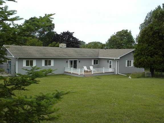 3rd image of 2130 Muffin Ln